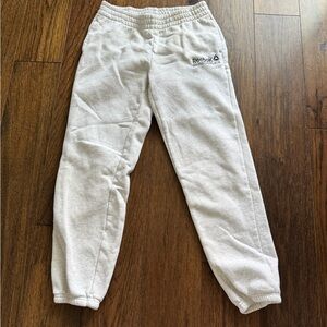 Reebok Gray Sweatpants with Relaxed Fit and Elastic Cuffs